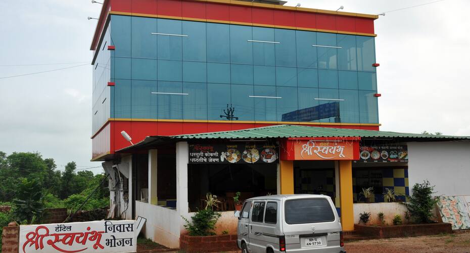 Shri Swayambhu Lodge, Ganpatipule 1